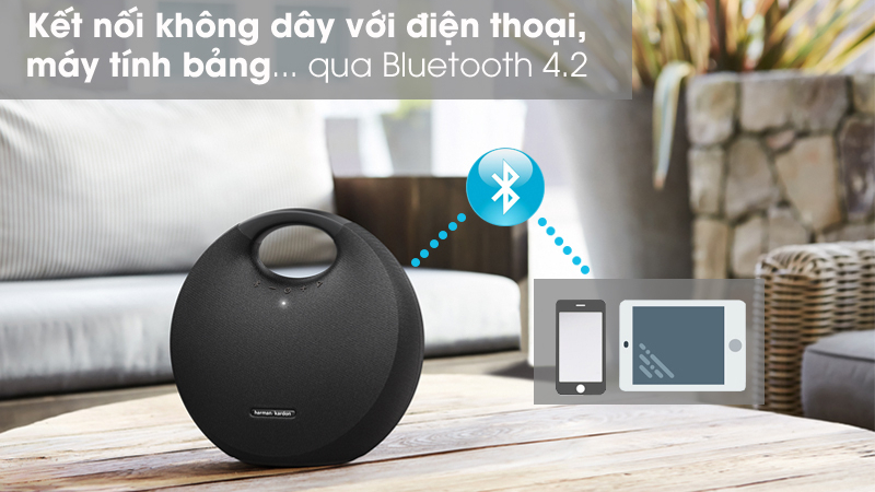 Loa chống nước có thể kết nối ổn định với các thiết bị thông minh